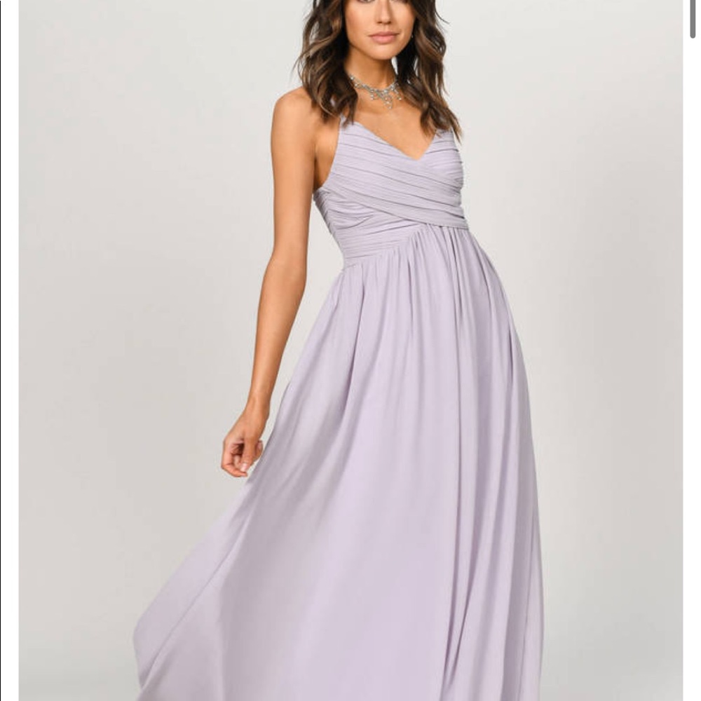 Lavender elegant floor length dress. NWT. Size small.